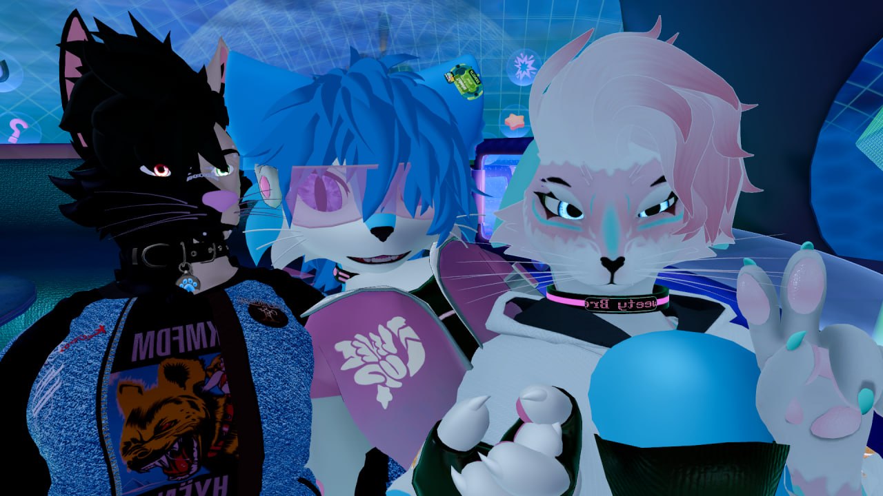 Furality Ultra NeonChemera+Takesha+Sweety
